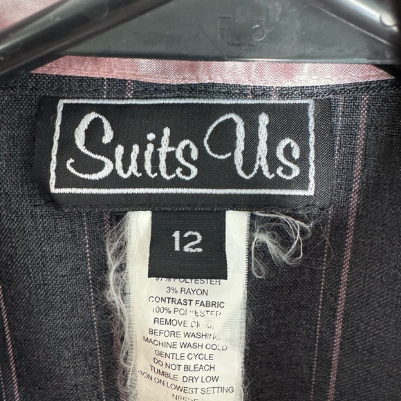 Vintage 3 piece Suit Set - Picture 2 of 8